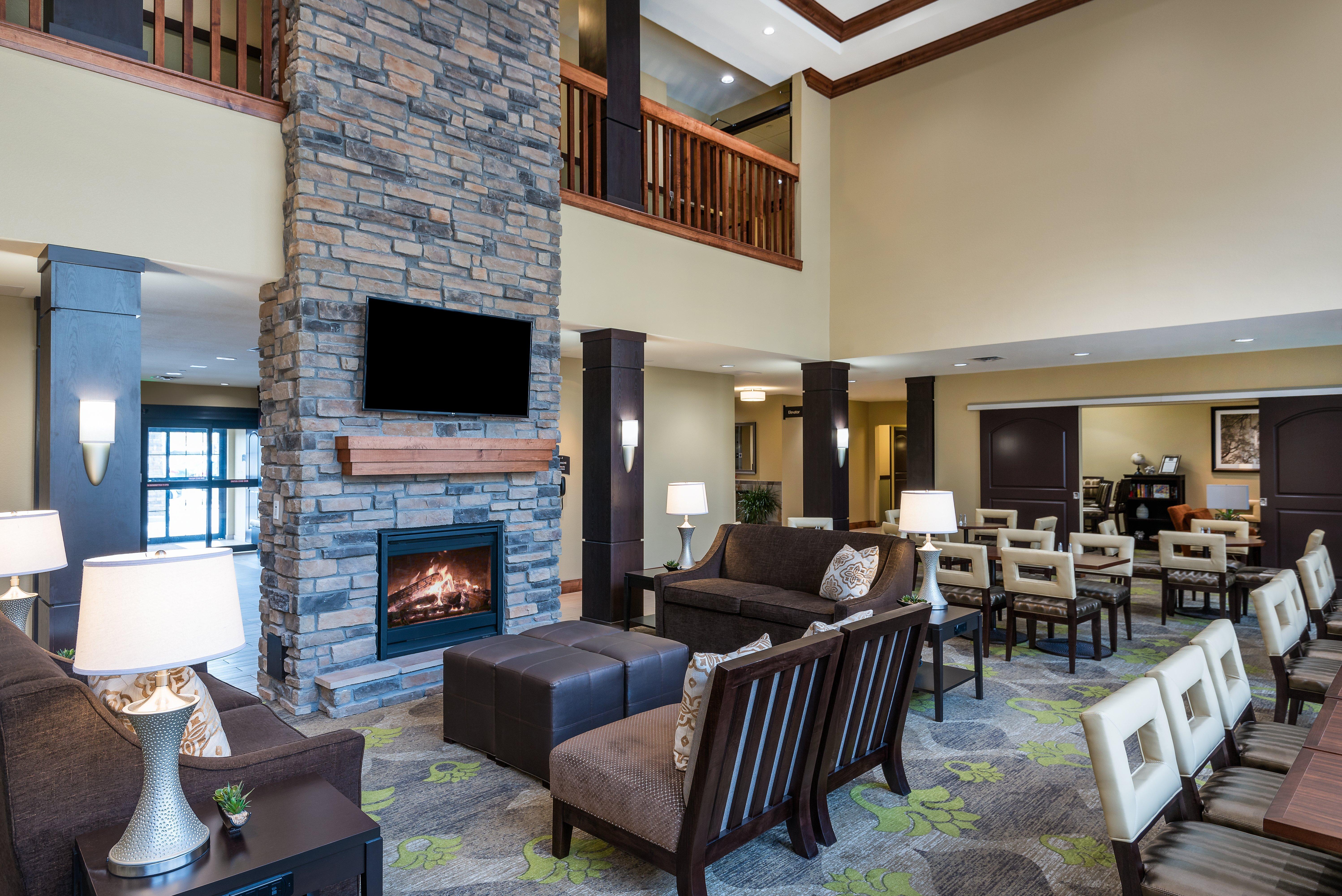 Staybridge Suites Eau Claire - Altoona By Ihg Exteriér fotografie