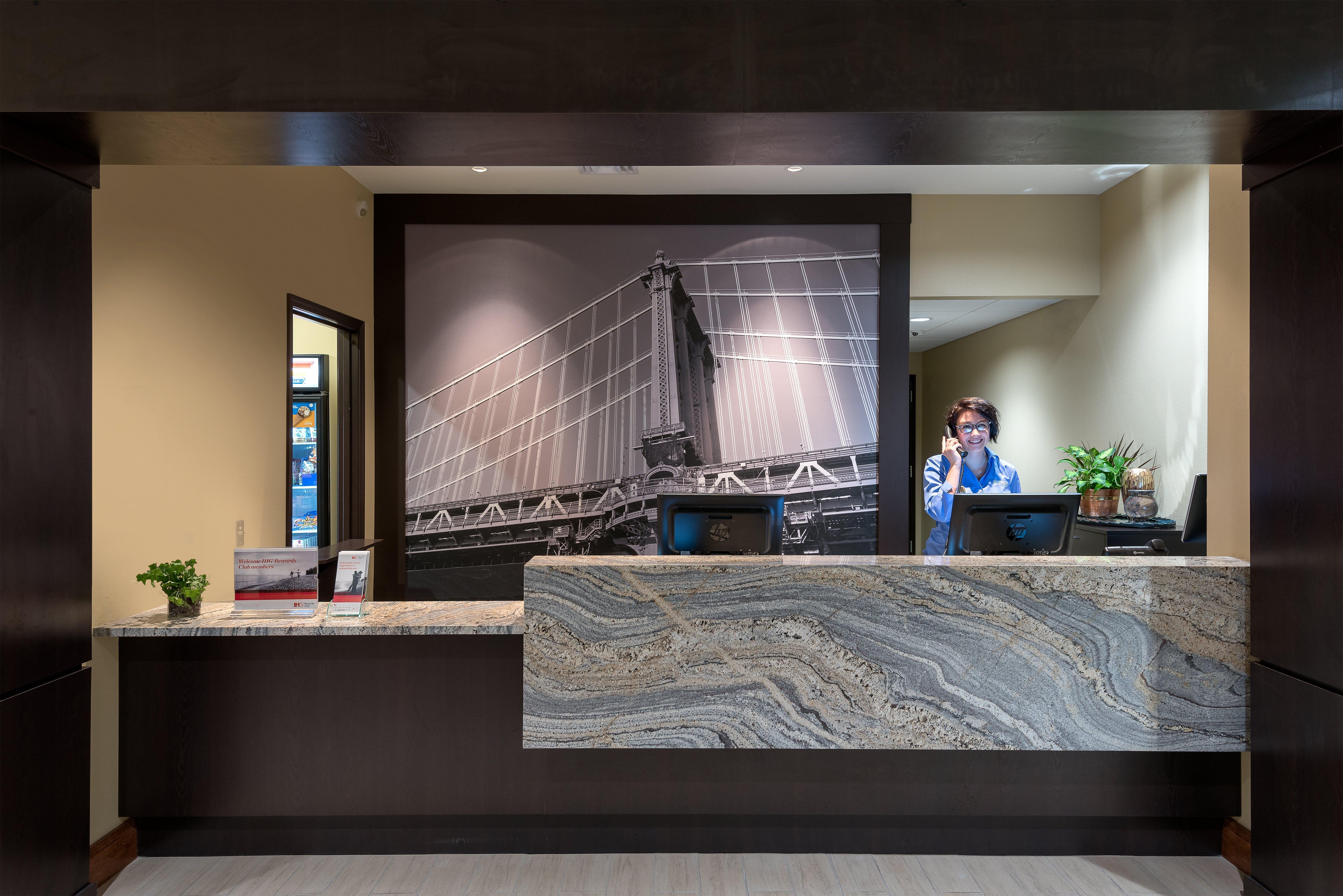 Staybridge Suites Eau Claire - Altoona By Ihg Exteriér fotografie